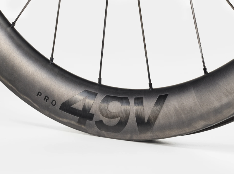 Bontrager Aeolus Pro 49V Disc TLR 142 B Shimano/SRAM 700c Rear Wheel in Black-2